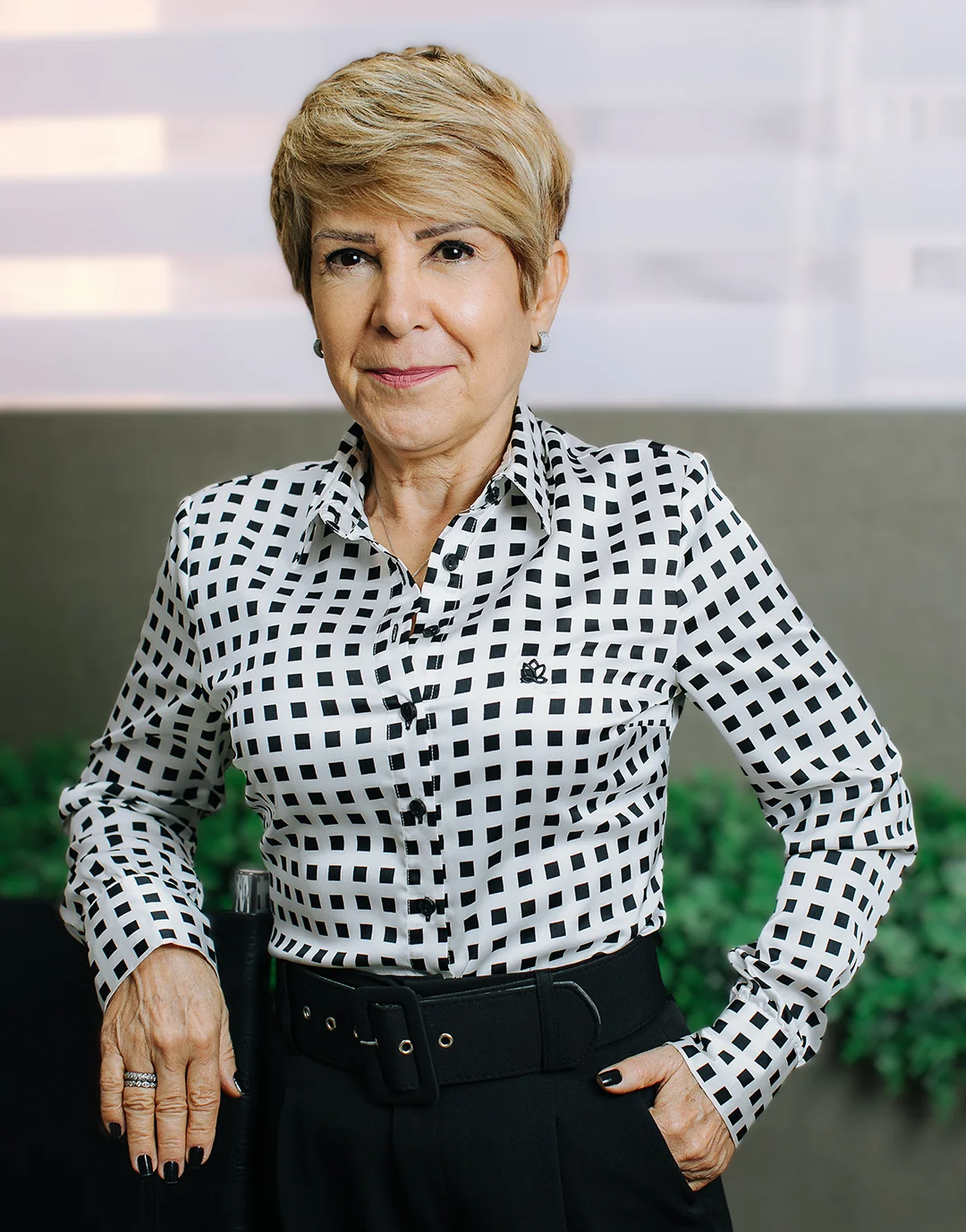 Dra. Maria Teixeira — advogada, OAB/DF 28.518